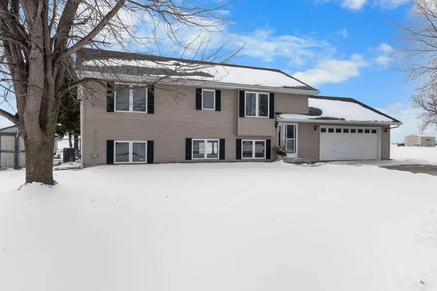 219 Holly Lane, Janesville, MN 56048 - #3