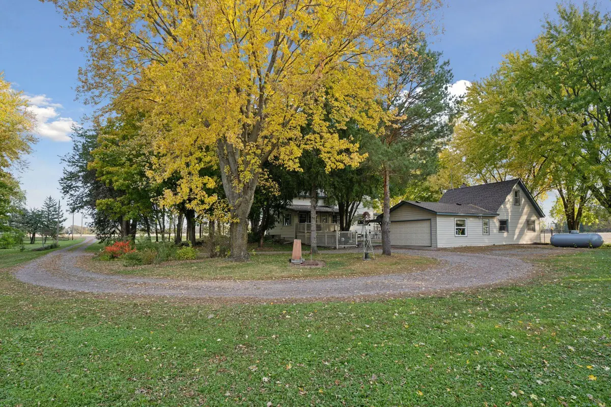 4113 County Road 33 Se, Buffalo, MN 55313 - #1