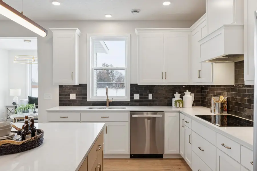 3480 Knightsbridge Trail N, Lake Elmo, MN 55042 - #2