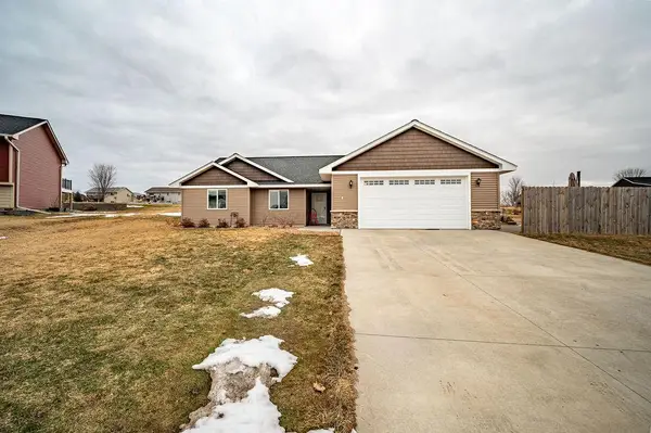 873 Hills Lane, Ellsworth, WI 54011