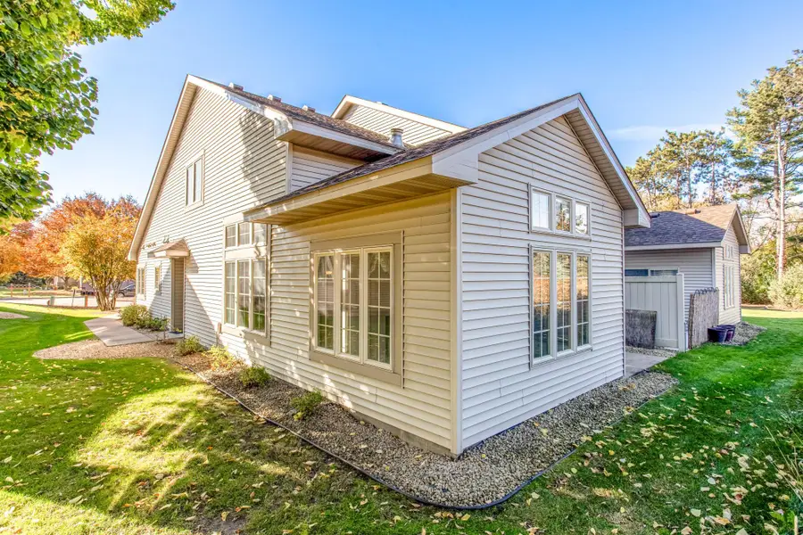 1513 Pine Pointe, White Bear Lake, MN 55110 - #3