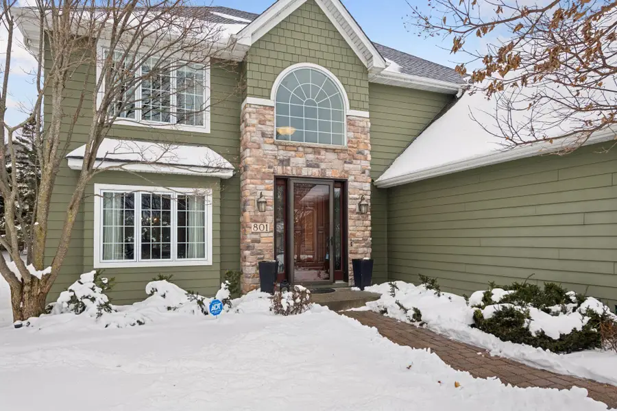 801 Interlaken, Victoria, MN 55386 - #3