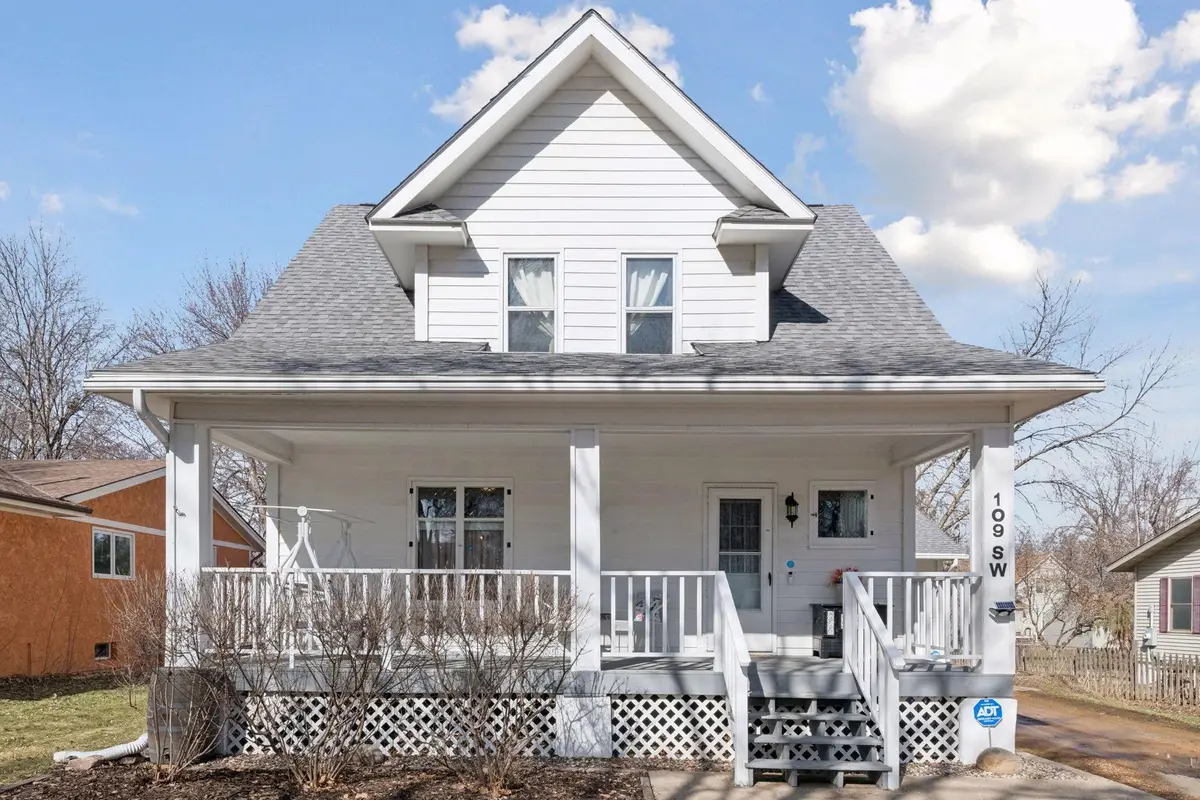 109 Franklin Avenue Sw, Watertown, MN 55388 - #1