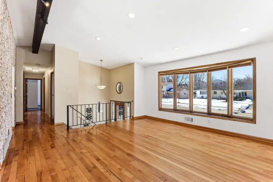 2835 Salem Avenue, Saint Louis Park, MN 55416 - #2