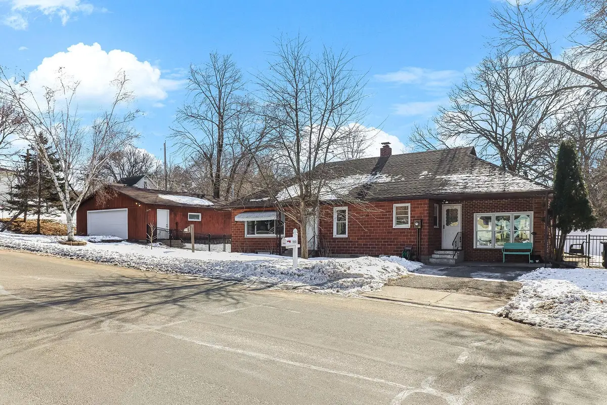 700 7th Avenue Ne, Little Falls, MN 56345 - #1