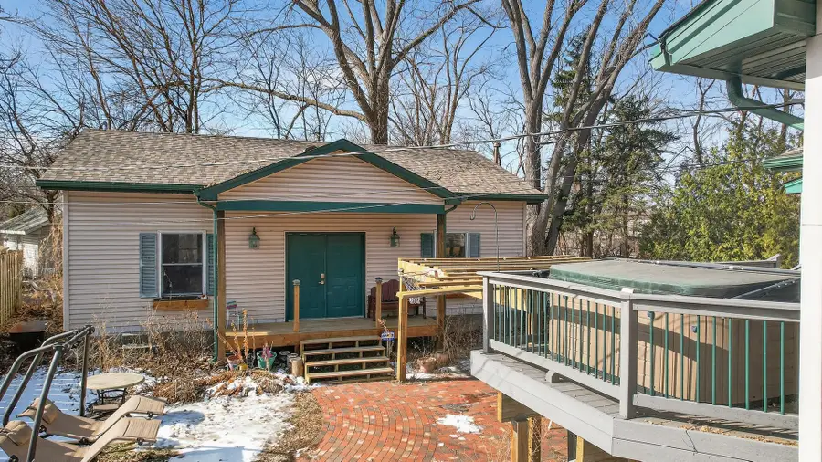 434 Wheelock Parkway E, Saint Paul, MN 55130 - #2