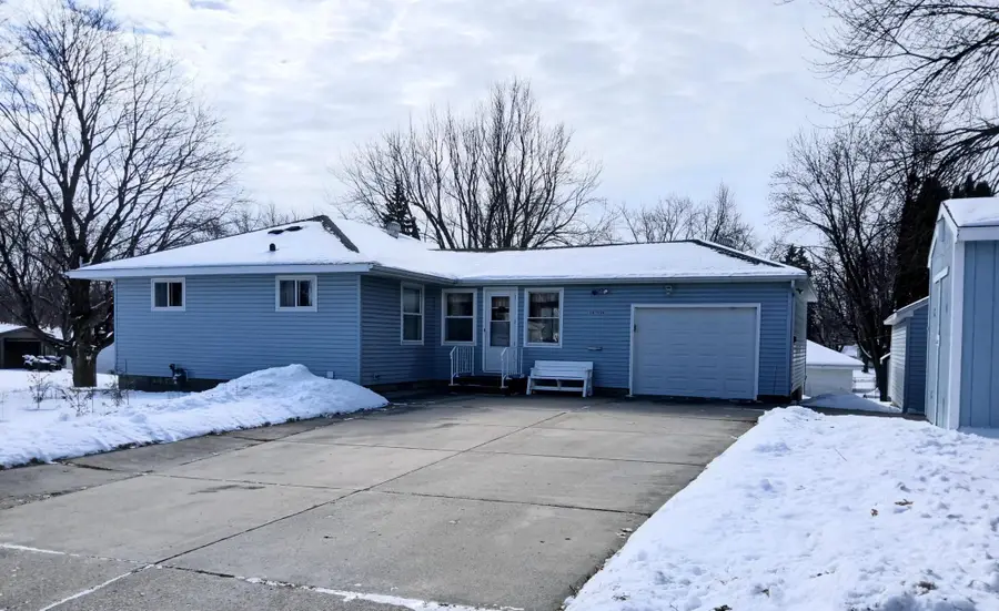 1218 7th Avenue Ne, Owatonna, MN 55060 - #3