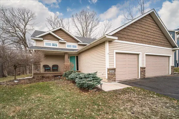 7507 Taylor Drive, Savage, MN 55378