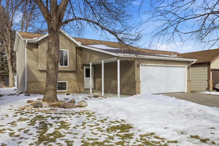 3737 10th Street N, Fargo, ND 58102 - #2