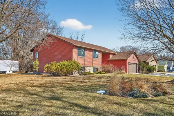 1481 Sextant Avenue E, Maplewood, MN 55109