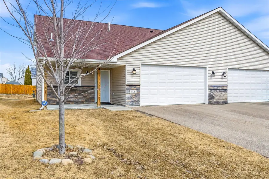 405 E Cheyenne Street, Roberts, WI 54023 - #3