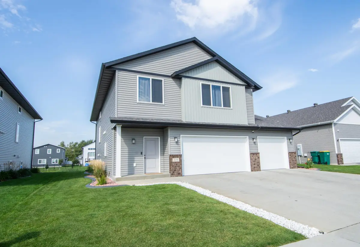 319 6th Street E, Horace, ND 58047 - #1