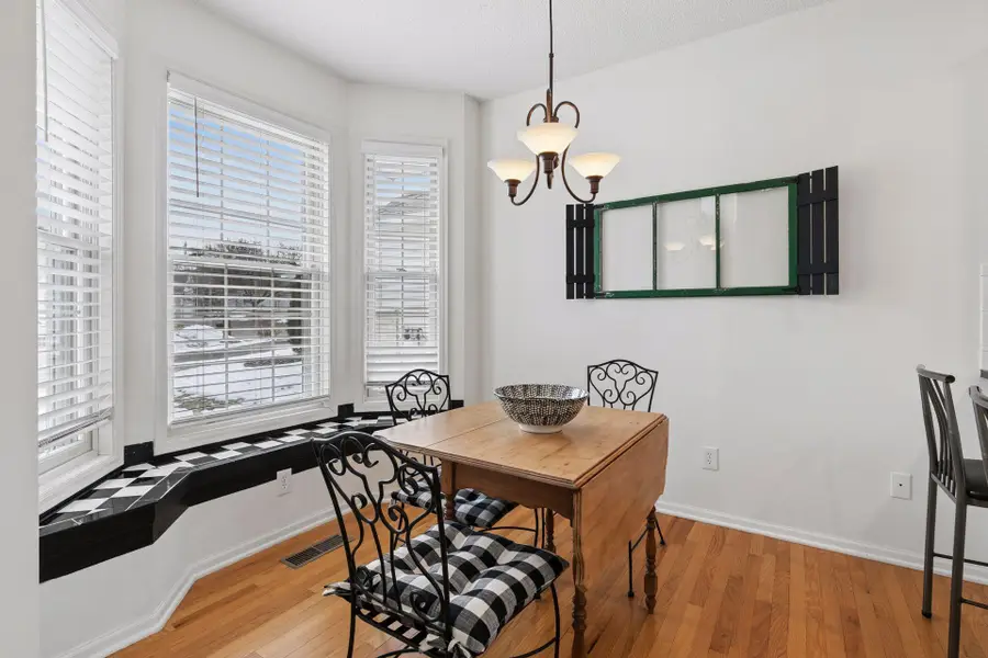 16235 Crystal Hills Drive, Lakeville, MN 55044 - #2