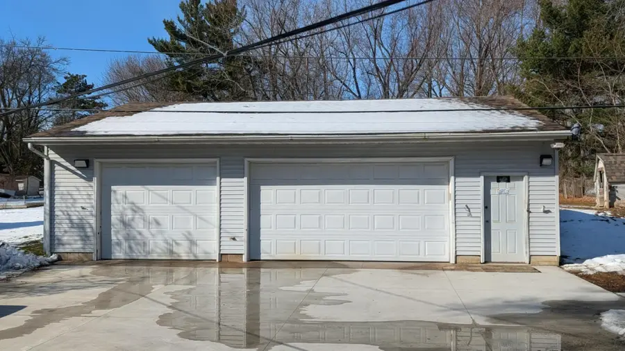 1709 White Bear Avenue N, Maplewood, MN 55109 - #2