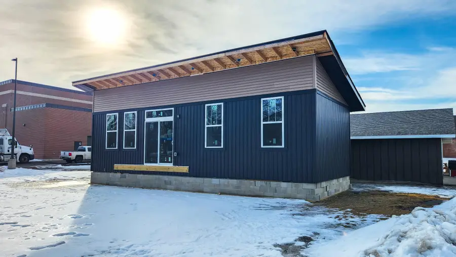 801 17th Avenue N, Fargo, ND 58102 - #3