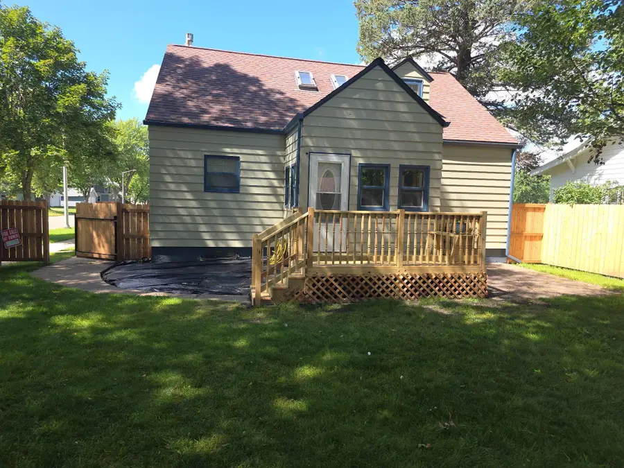 1300 7th Avenue, Worthington, MN 56187 - #2