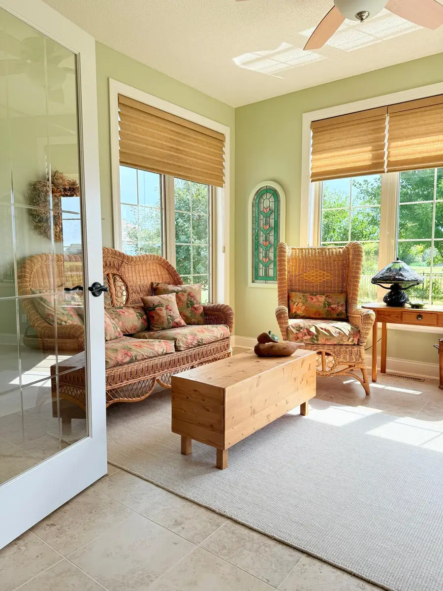 533 Hampton Drive W, Moorhead, MN 56560 - #3