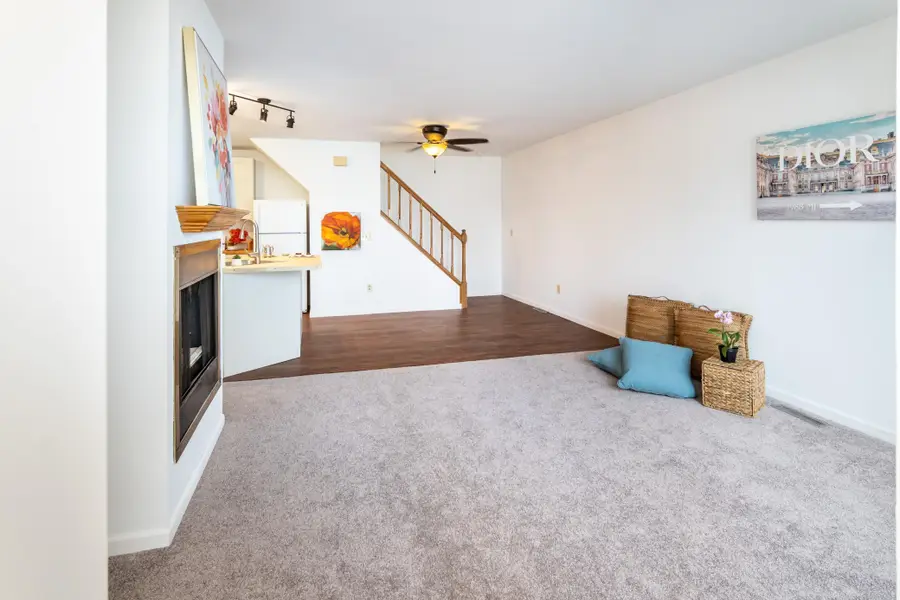 10005 Russell Avenue N #3, Brooklyn Park, MN 55444 - #3