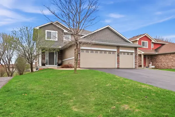 21340 Hytrail Circle, Lakeville, MN 55044