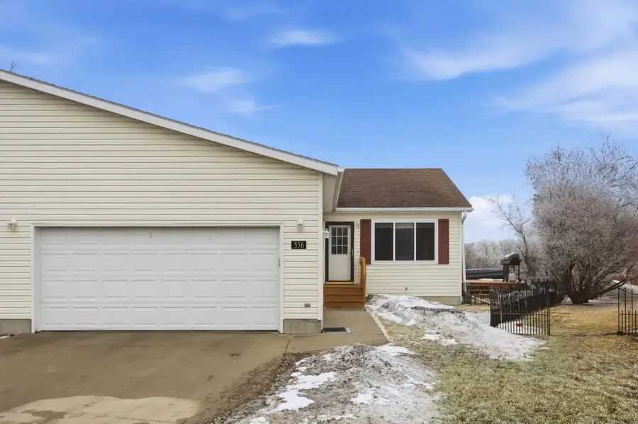 536 10th Avenue N, Casselton, ND 58012 - #2