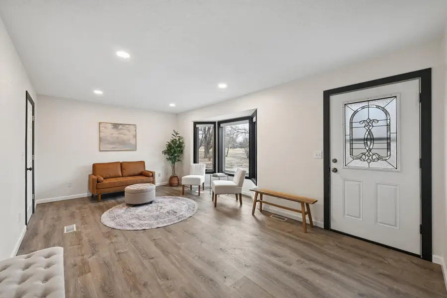 8633 Darlington Avenue Ne, Monticello, MN 55362 - #3