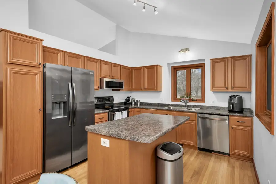 3195 Red Oak Drive, Eagan, MN 55121 - #2