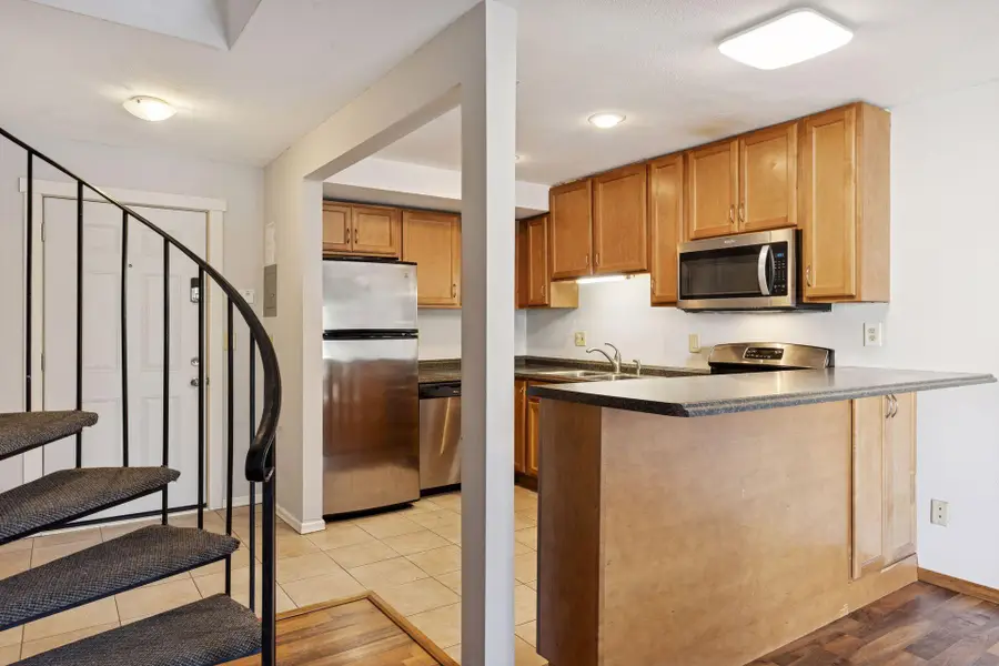 7236 72nd Lane N #204, Brooklyn Park, MN 55428 - #2