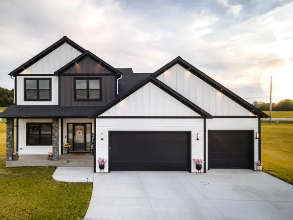 1205 Skyview Circle Nw, Rochester, MN 55901