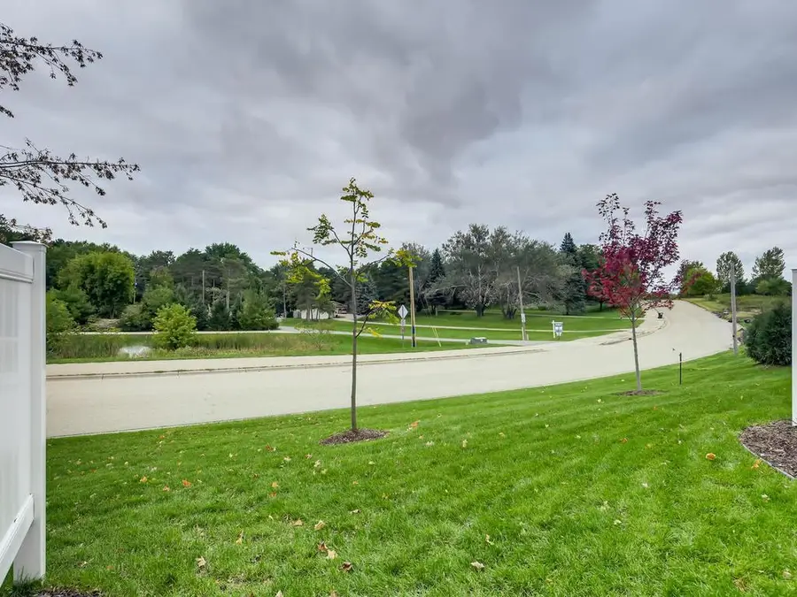 718 Maggie Way, Chanhassen, MN 55317 - #2