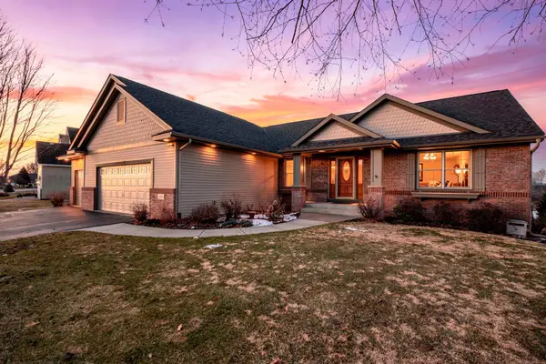 21418 Queen Street Nw, Elk River, MN 55330