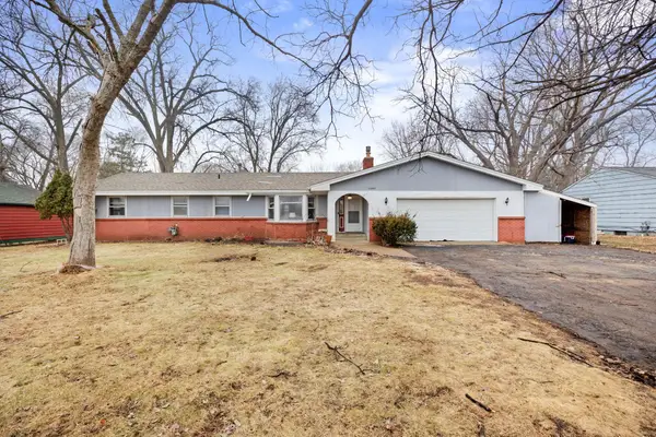 6649 Kentucky Avenue N, Brooklyn Park, MN 55428