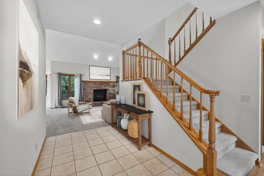 2032 Fox Valley Drive Sw, Rochester, MN 55902 - #2