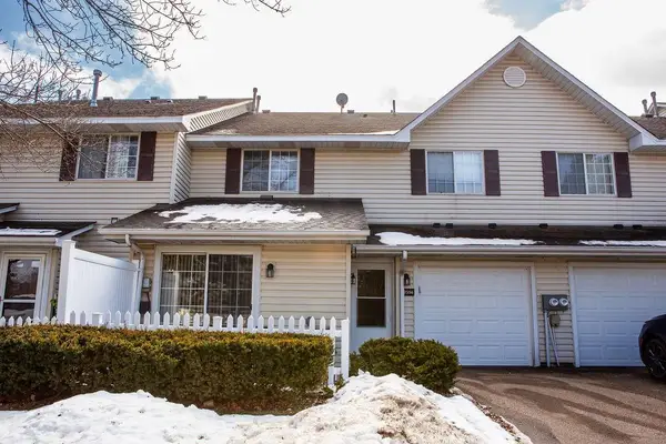 2556 Lockwood Drive #59, Mendota Heights, MN 55120