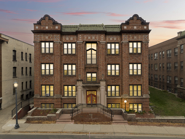 1820 1st Avenue S #201, Minneapolis, MN 55403