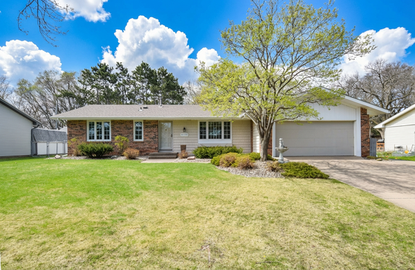 10700 Flora Street Nw, Coon Rapids, MN 55433