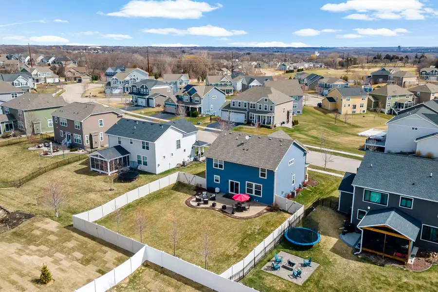 3894 Carver Path, Chaska, MN 55318 - #2