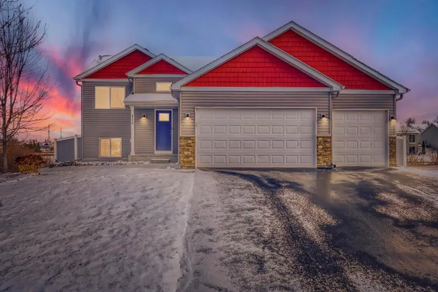 850 Lakewood Trail, Norwood Young America, MN 55397 - #2