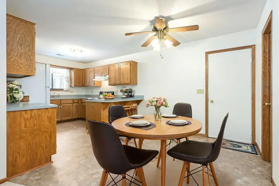 7630 13th Street N, Oakdale, MN 55128 - #3