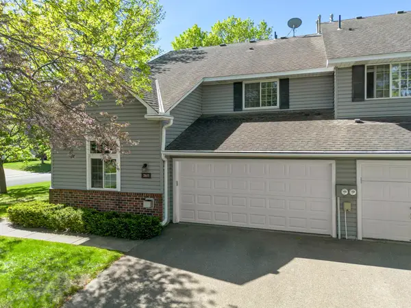 2611 Concord Way, Mendota Heights, MN 55120