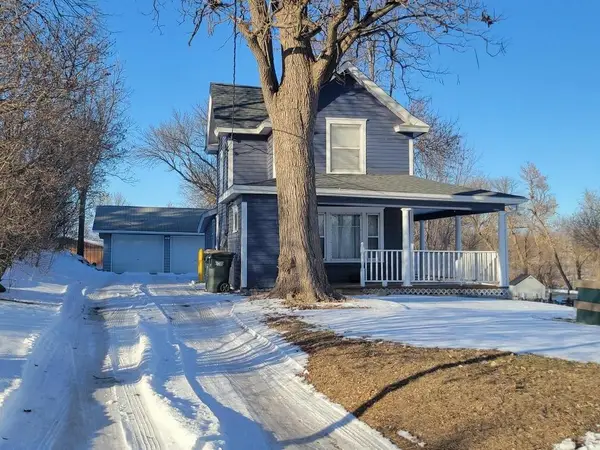 352 4th Street N, Brownton, MN 55312