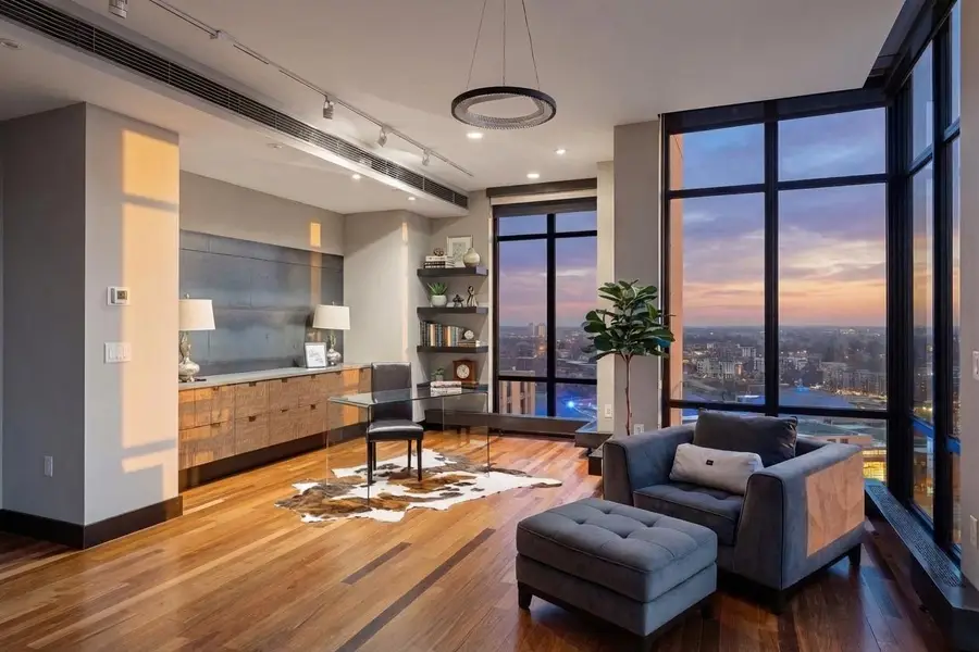 201 S 11th Street #2100, Minneapolis, MN 55403 - #3