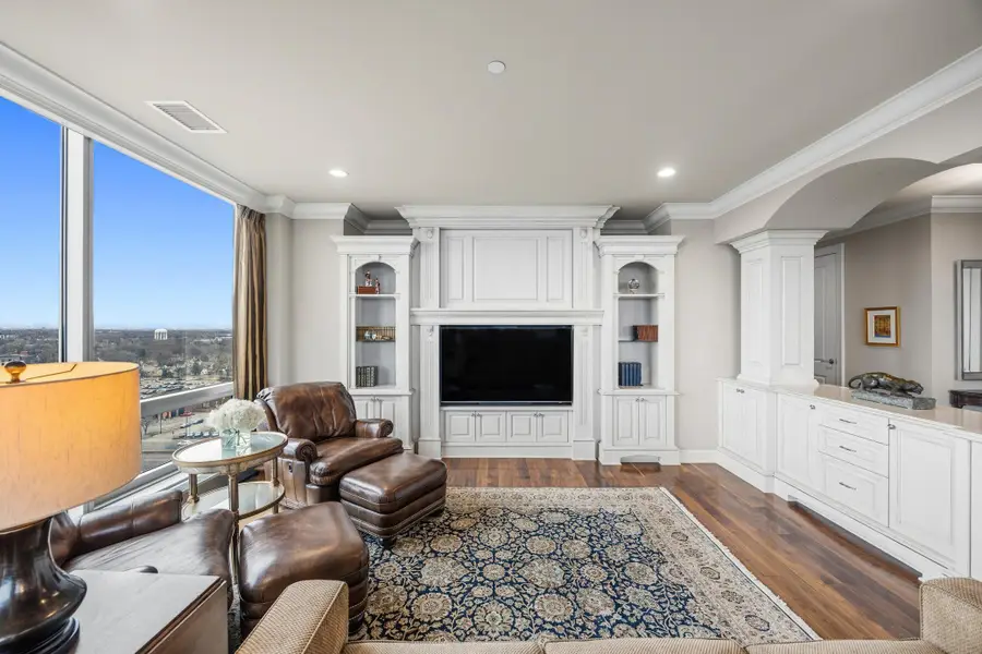 3209 Galleria #1302, Edina, MN 55435 - #3