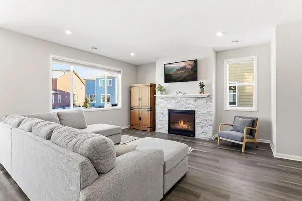 9931 Bluebird Street Nw, Coon Rapids, MN 55433