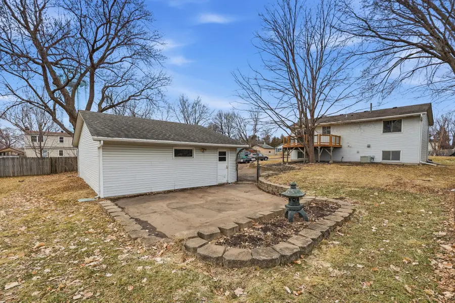 2416 14th Avenue E, North Saint Paul, MN 55109 - #3