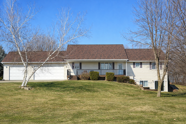 1362 146th Avenue, New Richmond, WI 54017