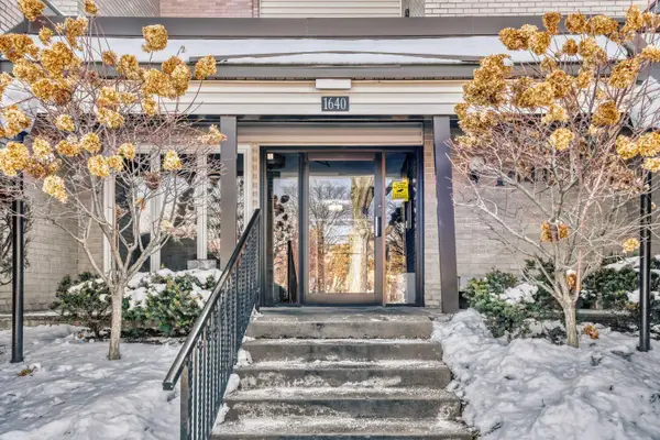 1640 Highway 36 W #138, Roseville, MN 55113