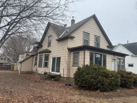 216 5th Avenue S, South Saint Paul, MN 55075 - #2