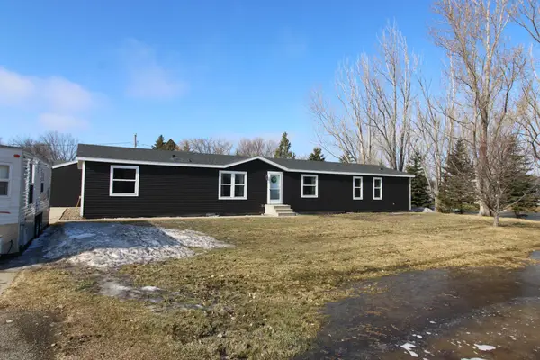 315 4th Street, Davenport, ND 58021