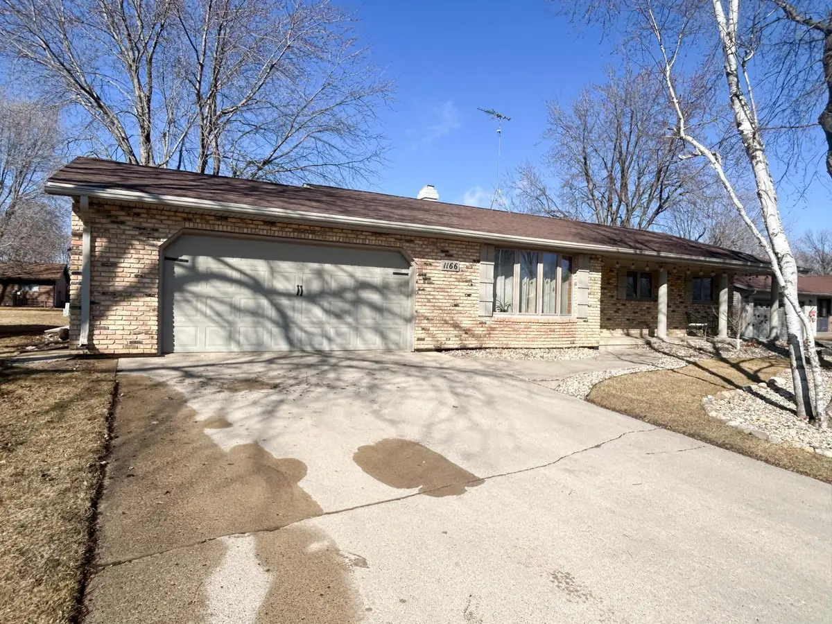1166 Maplewood Drive, Worthington, MN 56187 - #1