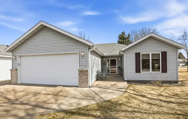 964 Willow Grove Circle, Waite Park, MN 56387
